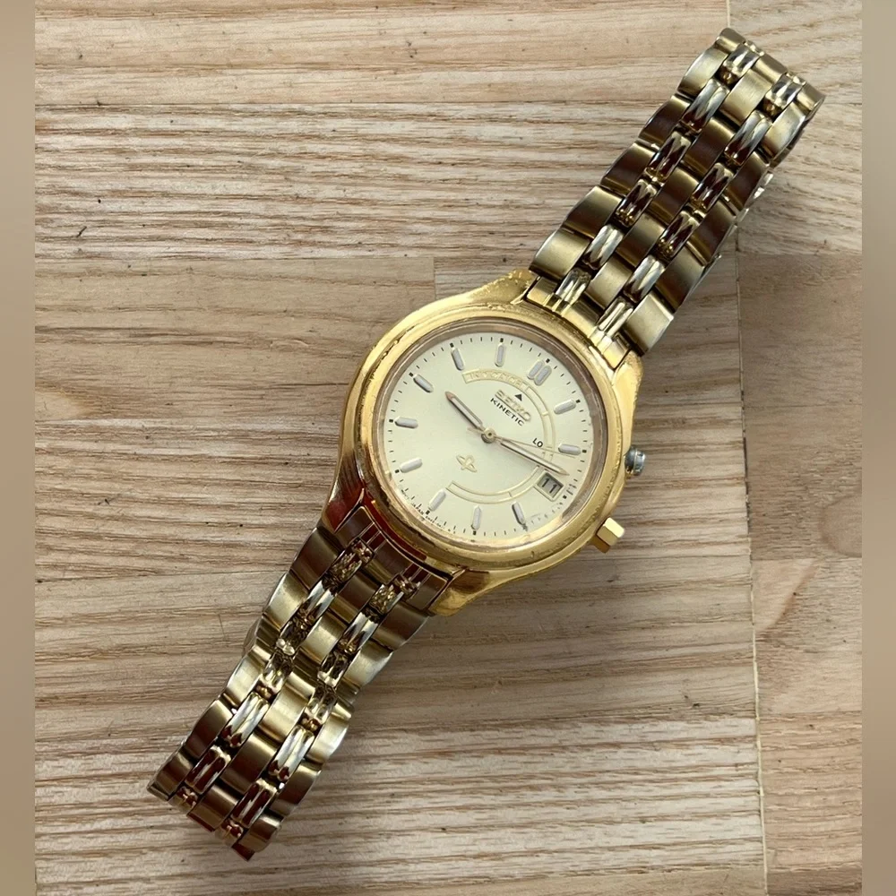 Seiko Kinetic Automatic Men’s Watch Gold-Tone Dial, Case, Bracelet, Date Window